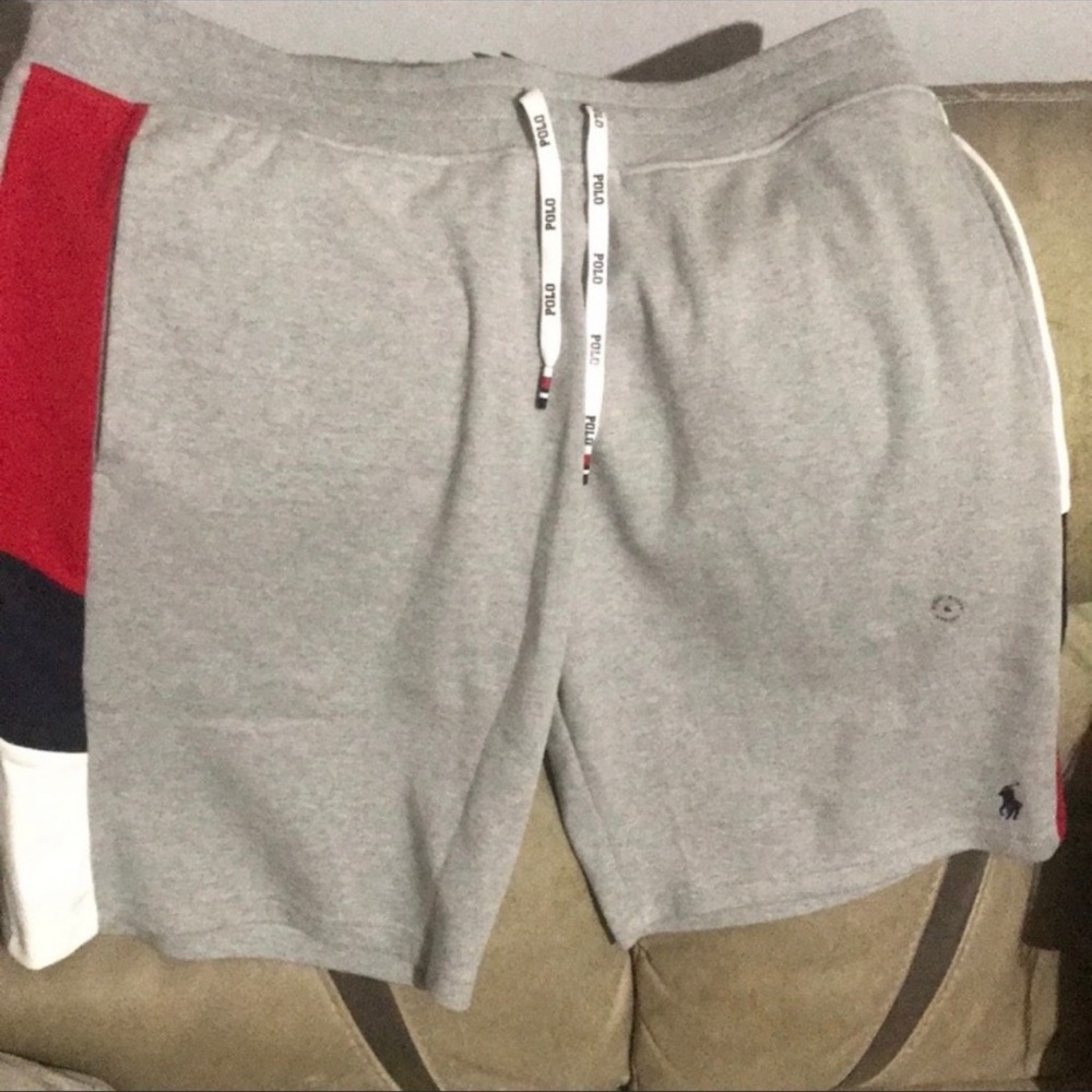 Polo Ralph Lauren Shorts . NWT Size XL . white POLO logo drawstring